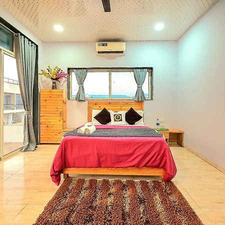 Empyrean Stay II 6Bhk Big Daddy Villa Ll Ac II Pvt Pool II Terrace View II Lux لونافالا المظهر الخارجي الصورة