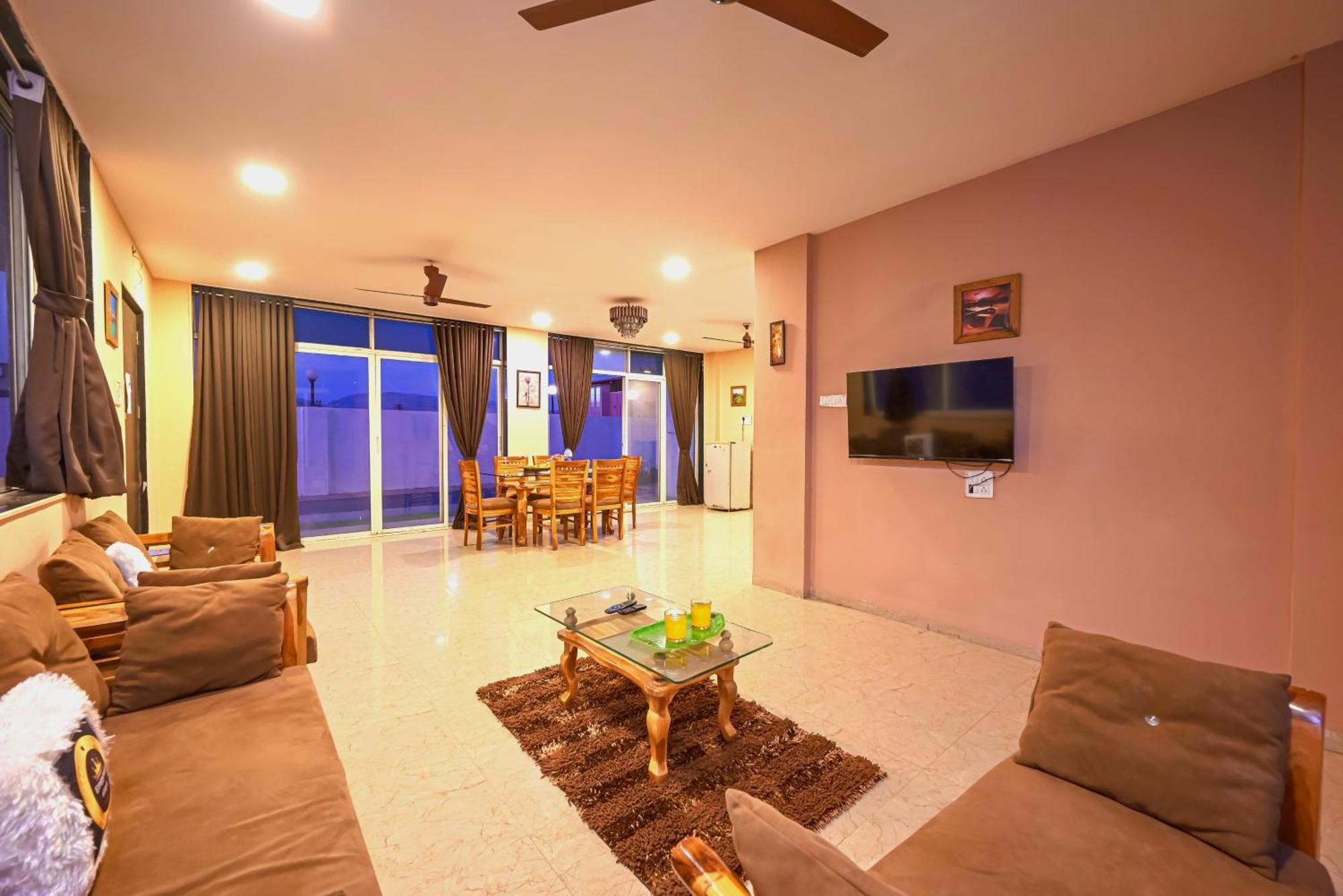 Empyrean Stay II 6Bhk Big Daddy Villa Ll Ac II Pvt Pool II Terrace View II Lux لونافالا المظهر الخارجي الصورة