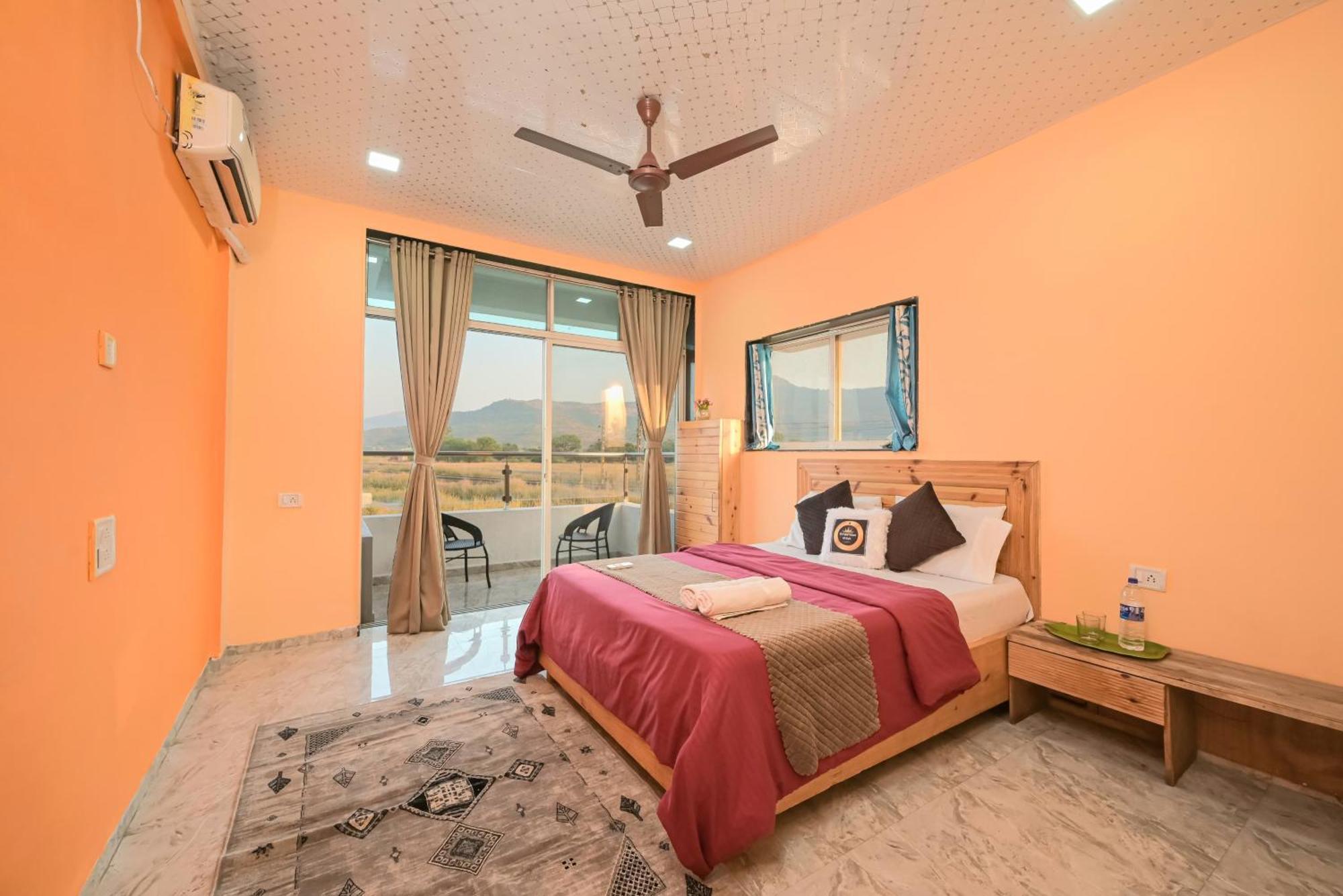 Empyrean Stay II 6Bhk Big Daddy Villa Ll Ac II Pvt Pool II Terrace View II Lux لونافالا المظهر الخارجي الصورة